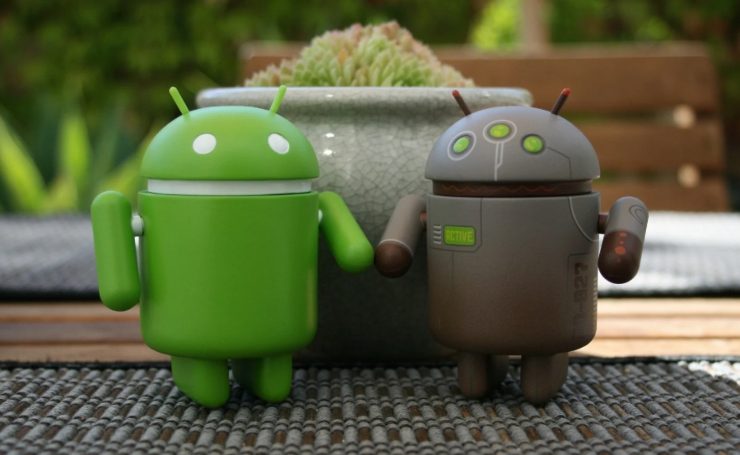 su versione android si può trovare un easter egg degli sviluppatori