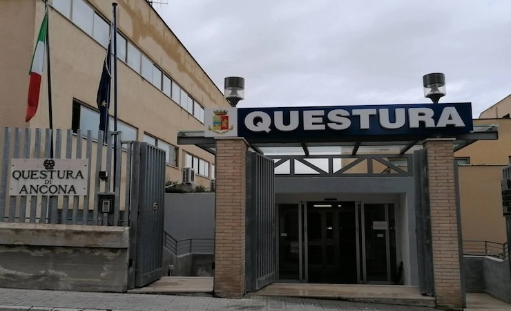 questura di ancona