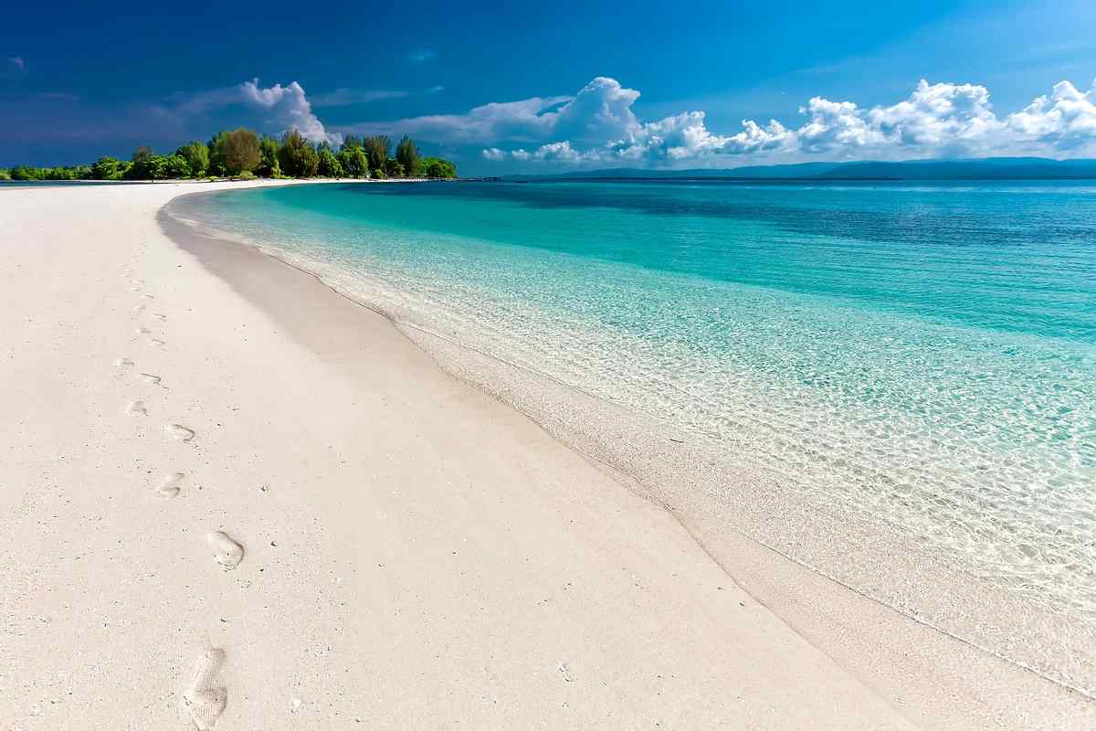 Spiaggia bianca virale