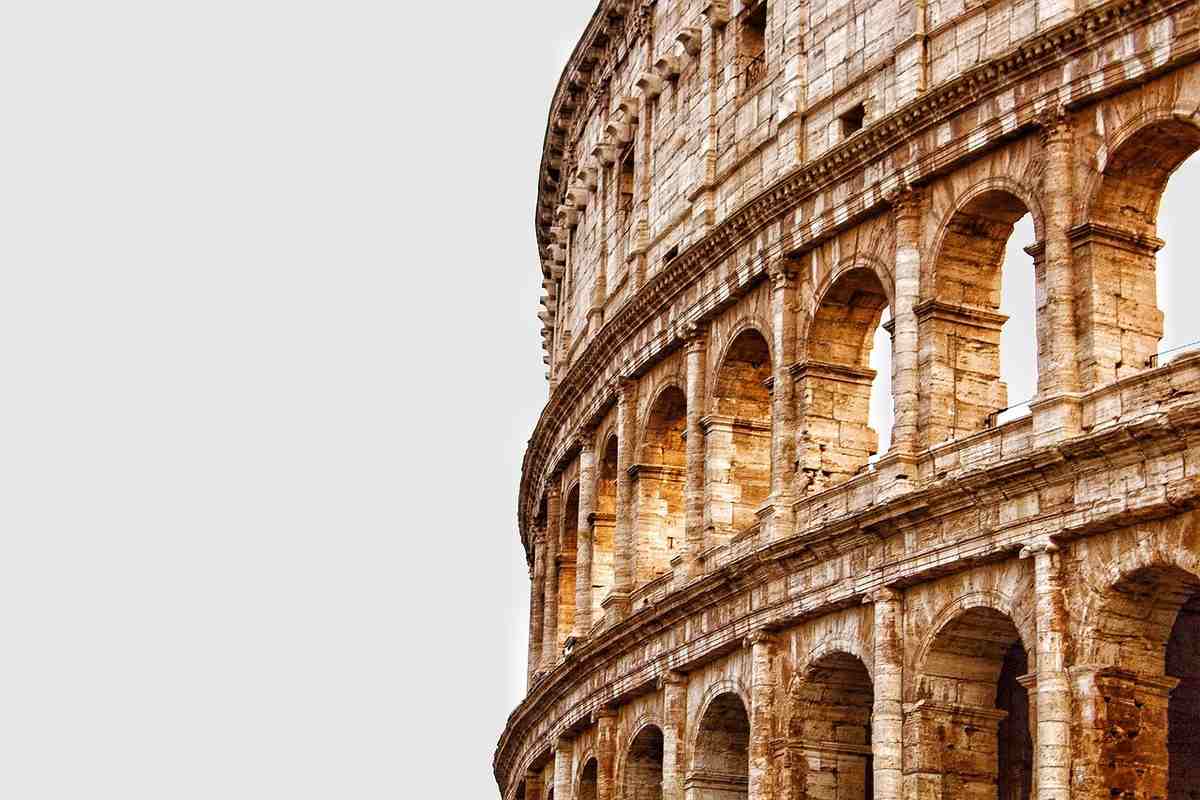 Arco dei Banchi a Roma