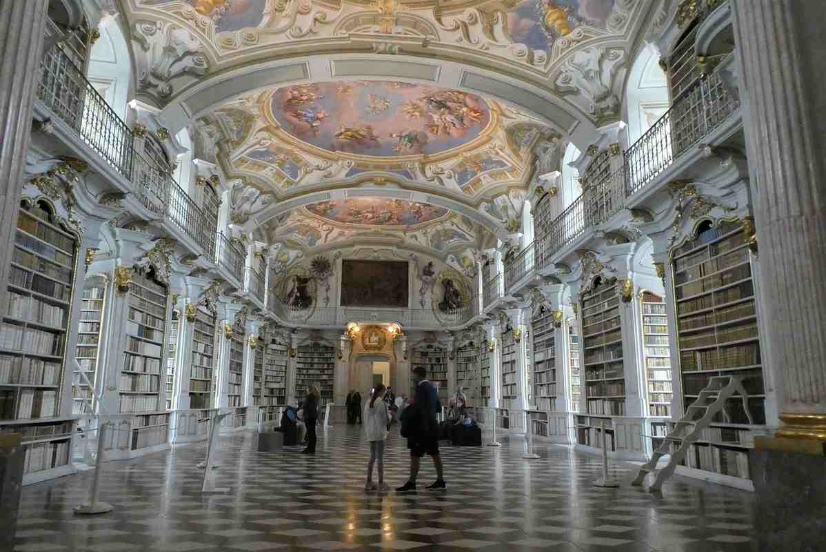 Biblioteca della Bella e la Bestia