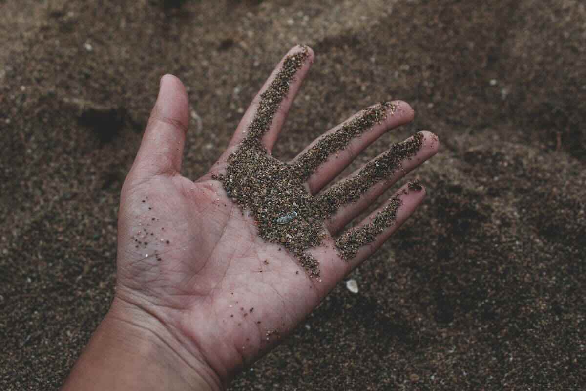 Spiaggia con sabbia fatta di stelle