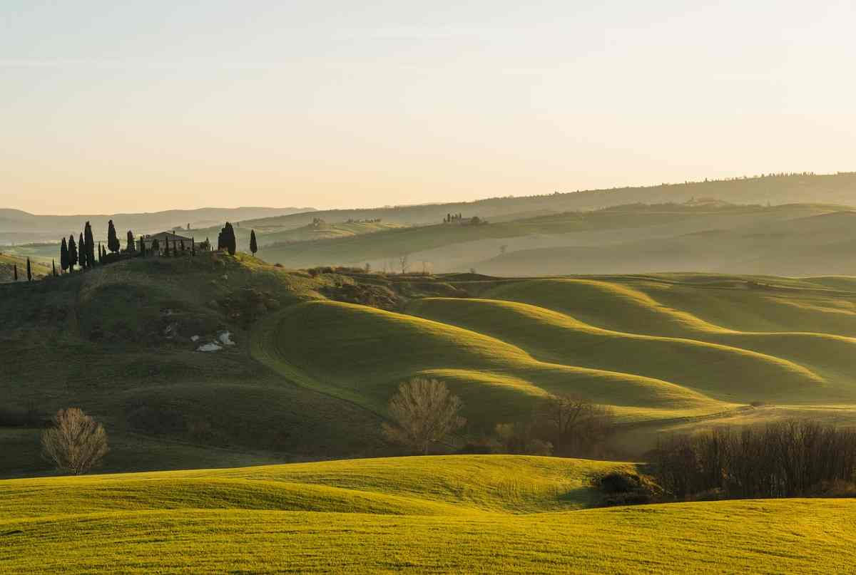 Colline ricche e romantiche