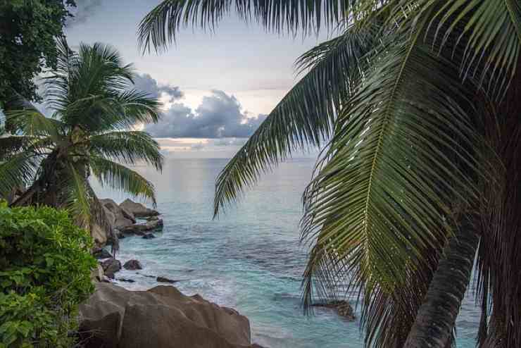 Posto simile alle Seychelles