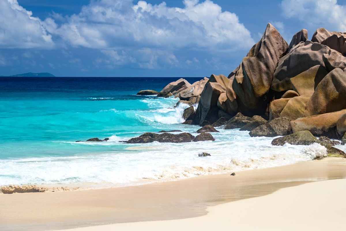 Seychelles low cost